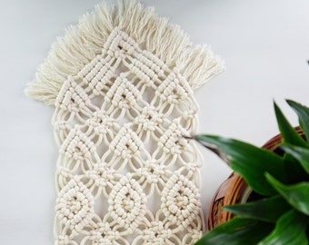 Macrame Table Runner, Outdoor Table Linens, Small Table Decor, Macrame Table Coaster, Boho Table Decor, Gift For Mother,Home Decor Gift