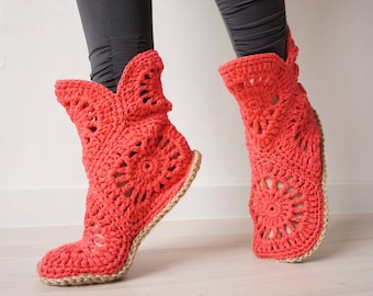 Holiday Fashion, Red Crochet Slippers, Christmas Accessories, Crochet Booties, Slipper Boots in Red, Christmas Slippers, Gift For Her