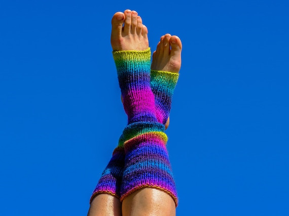 Rainbow Socks, Yoga Socks, Best Friend Gift, Handknit Leg Warmers, Rainbow  Clothing, Flip Flop Socks, Yogi Gift, Toeless Socks, Gift for All 