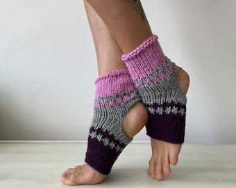 Socks for Yoga, Flip Flop Socks, Ankle Warmers, Yoga Accessories, Knitted Ankle Socks, Stirrup Socks in Pink and Gray, Christmas Yoga Gift