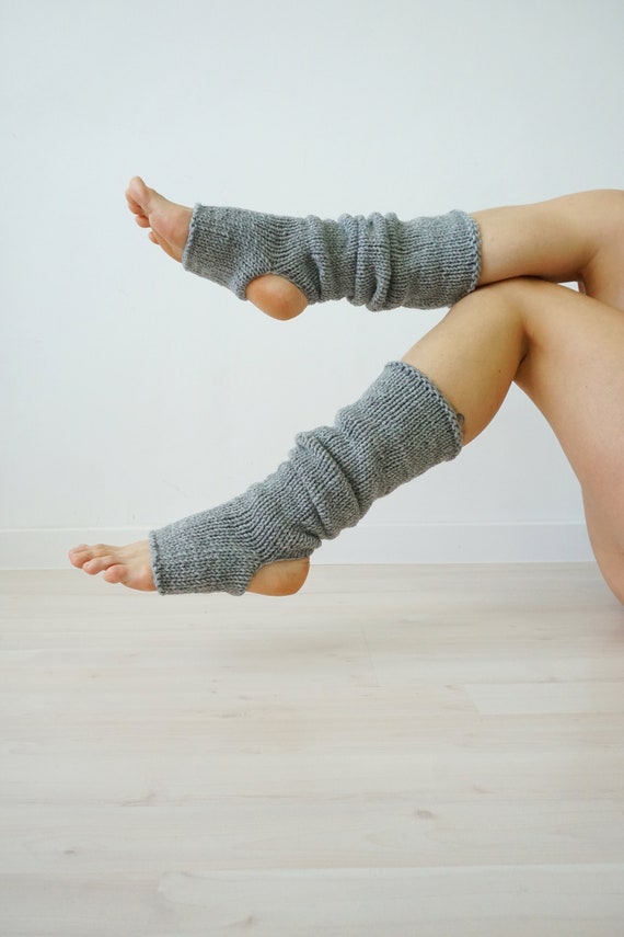 Gray Leg Warmers, Yoga Socks, Yoga Accessories, Pilates Socks, Ballet Leg  Warmers, Knee High Socks, Grey Socks, Yoga Gift, Handknit Socks 