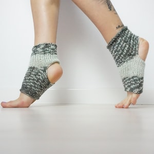 Handknit Gray Yoga Socks, Odd Flip Flop Socks, Short Ankle Warmers for Dancers, Mismatched Bare Socks