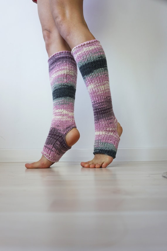 Gray Leg Warmers, Yoga Socks, Yoga Accessories, Pilates Socks, Ballet Leg  Warmers, Knee High Socks, Grey Socks, Yoga Gift, Handknit Socks 