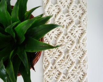Table Centerpiece, Outdoor Table Linens, Macrame Place Mat, Wedding Table Decor, Table Decor, Home Decor Gift, Macrame Decor, Gift Under 30