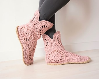 Slippers for Bridesmaids, Pink Slippers, Womens Crochet Boots, Crochet Slippers, Slipper Boots, Home Shoes, Mom Gift, Gift Under 50