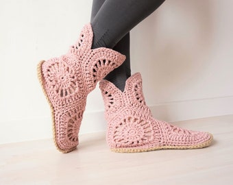 Slippers for Bridesmaids, Pink Slippers, Womens Crochet Boots, Crochet Slippers, Slipper Boots, Home Shoes, Mom Gift, Gift Under 50