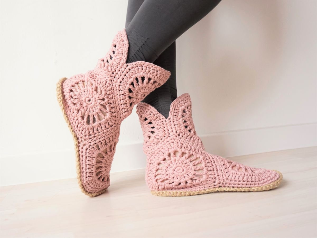 Pink Crochet Slipper Boots: Combed Cotton Home Shoes
