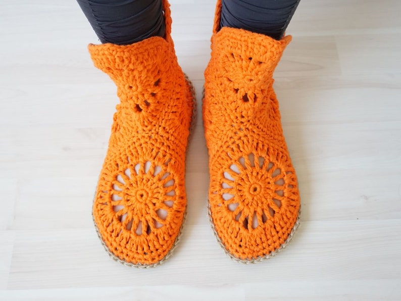 Crochet Slippers, Womens Slippers, Slipper Boots, Crochet Boots, Gift for Her, Home Slippers, Mom Gift image 7