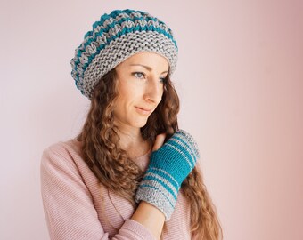 Handknit Wool Blend Hat and Fingerless Gloves Set: Blue  display picture 3