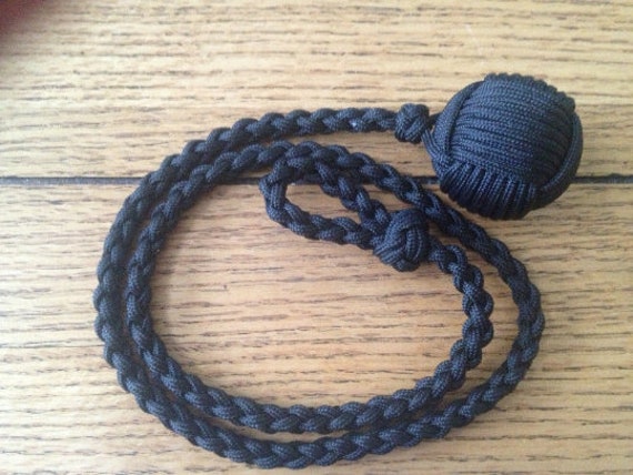 Micro paracord monkey's fist, Using micro paracord for stit…