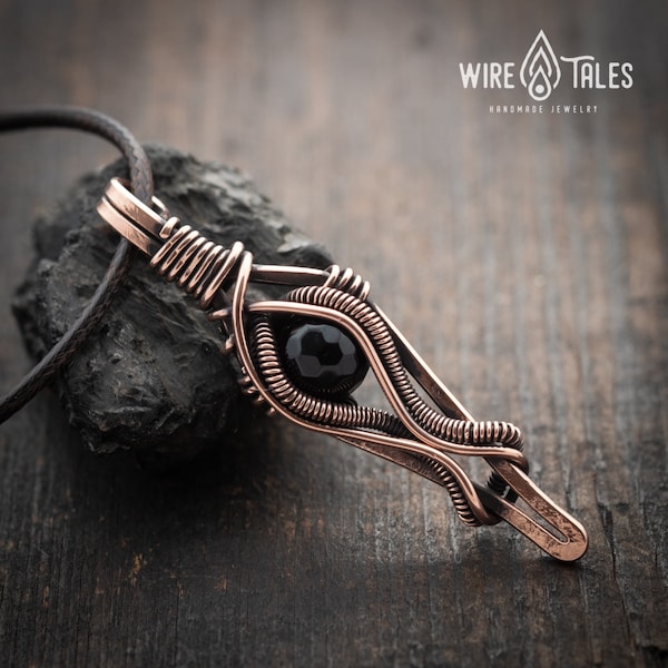 Wire wrapped Onyx Crystal Necklace, Protection amulet Mens gemstone necklace, copper pendant, handmade jewelry, Anxiety relief necklace