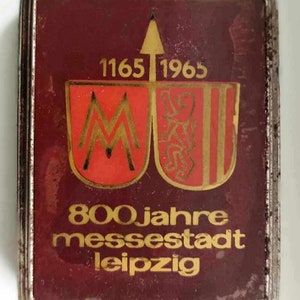 Raro portasigarette in metallo vintage della Germania socialista/DDR - LIPSIA 800 ANNI Città fiera 1165-1965