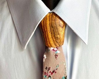 Bocote Wooden Necktie Knot