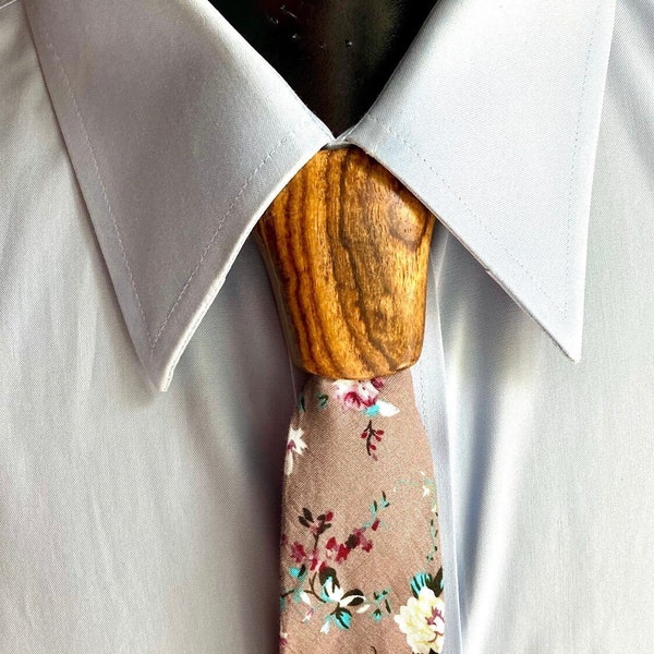 Bocote Wooden Necktie Knot