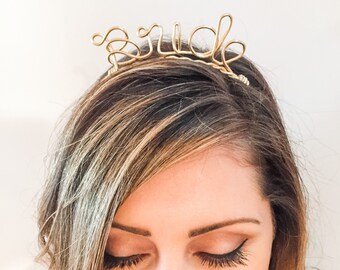 Party Bride Tiara - Fête de mariage / Fiançailles, Bachelorette, Cadeau de douche nuptiale / Anniversaire /