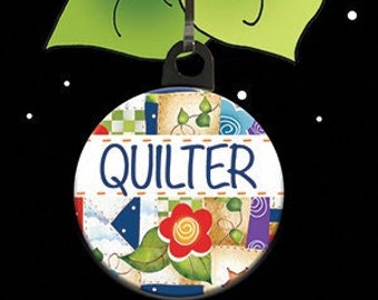 QUILTER Zipper Charm. #21