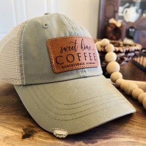 Women&#39;s custom engraved logo leather patch hats, girls business logo caps, personalized sewn leather patches
