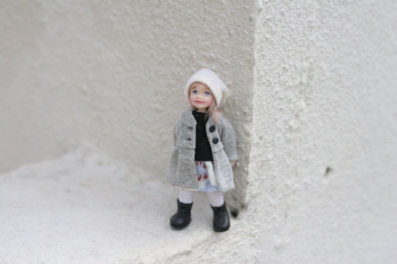 Maison de poupées miniature échelle 1/12th oui-ja 