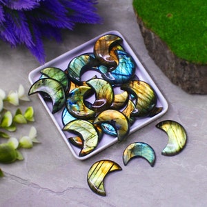 Cabujones de piedras preciosas de labradorita premium tallados en forma de luna creciente de tonos radiantes - Ideal para joyería / Calidad AAA superior / Hecho a mano