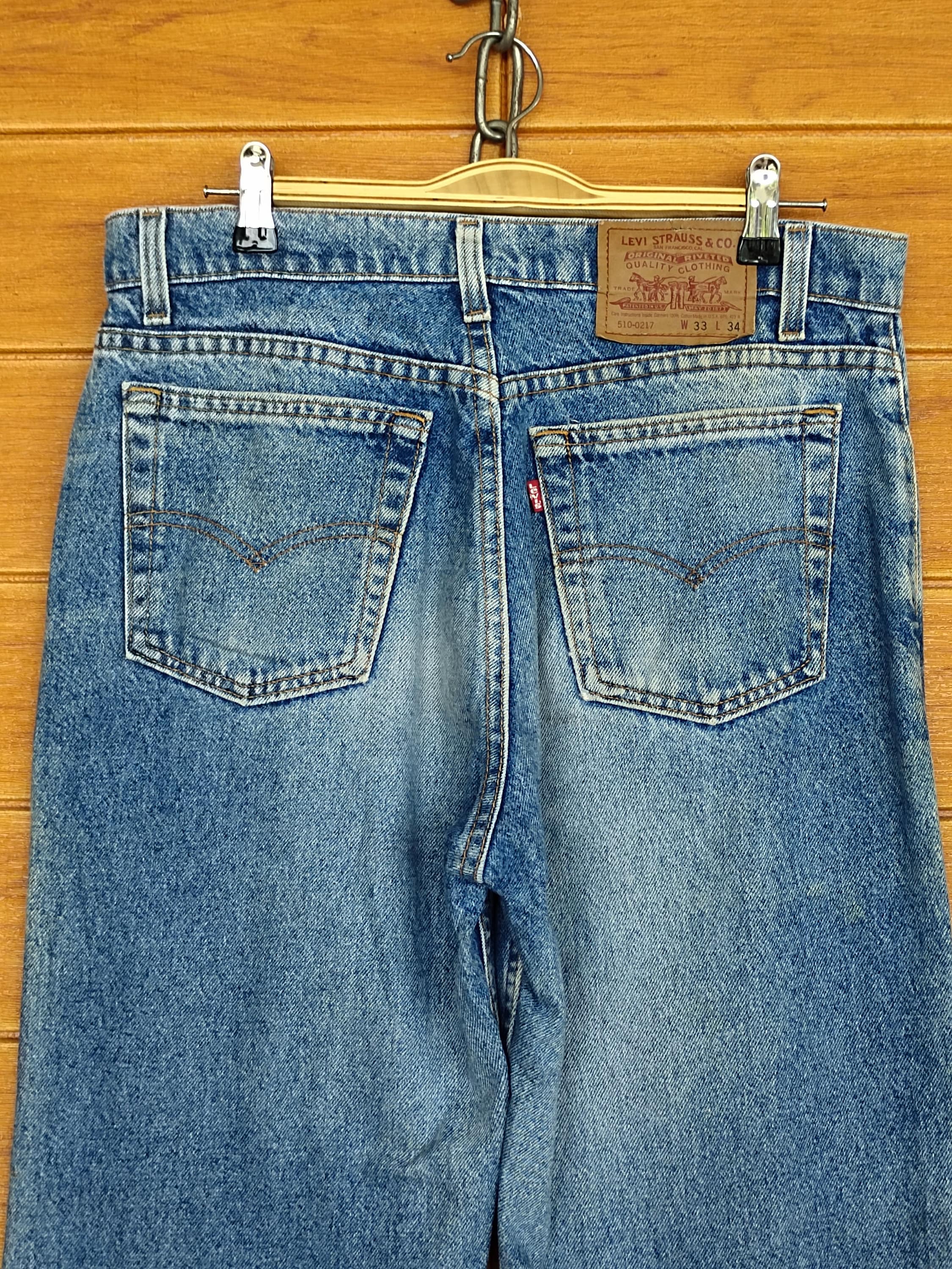 W32x28.5 Vintage 1994 LEVIS Top Button 525 Made in Usa Denim W32x28.5 Vintage 1994 LEVIS Top Button 525 Made in Usa Denim