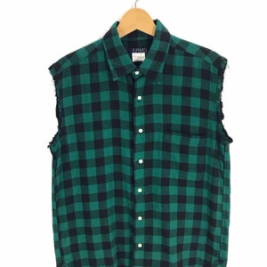Sleeveless flannel deals hoodie