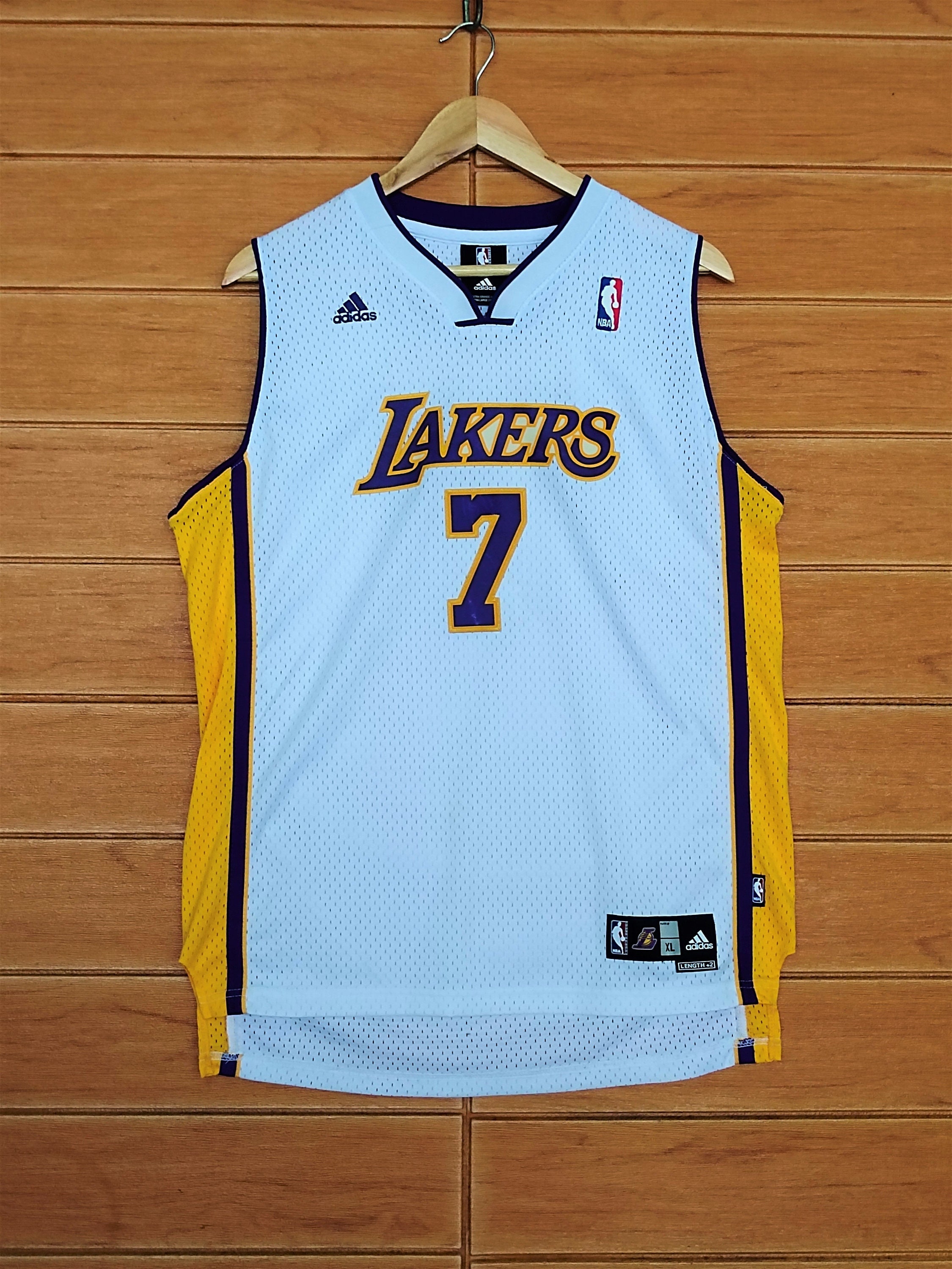 jersey lakers number 7