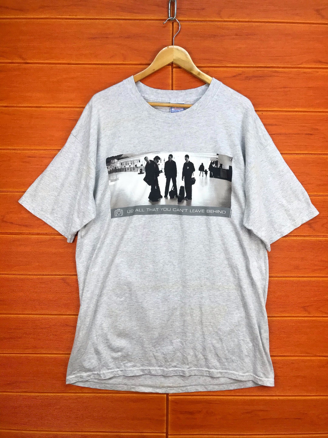 Vintage 2001 U2 All That You Cant Leave Behind Band T-shirt