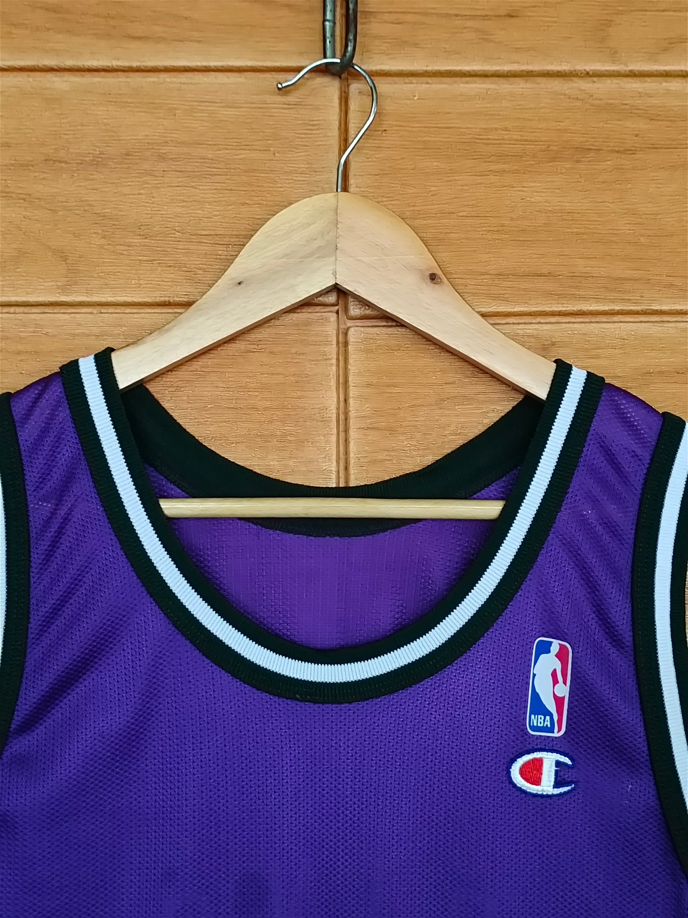 Vintage 90s Champion NBA Milwaukee Bucks Glenn Robinson #13