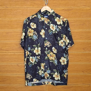 Vintage REYN SPOONER Hibiscus Hawaiian Shirt / Summer Shirt / Aloha Shirt / Rockabilly / Sun Surf / Kamehameha / Size M