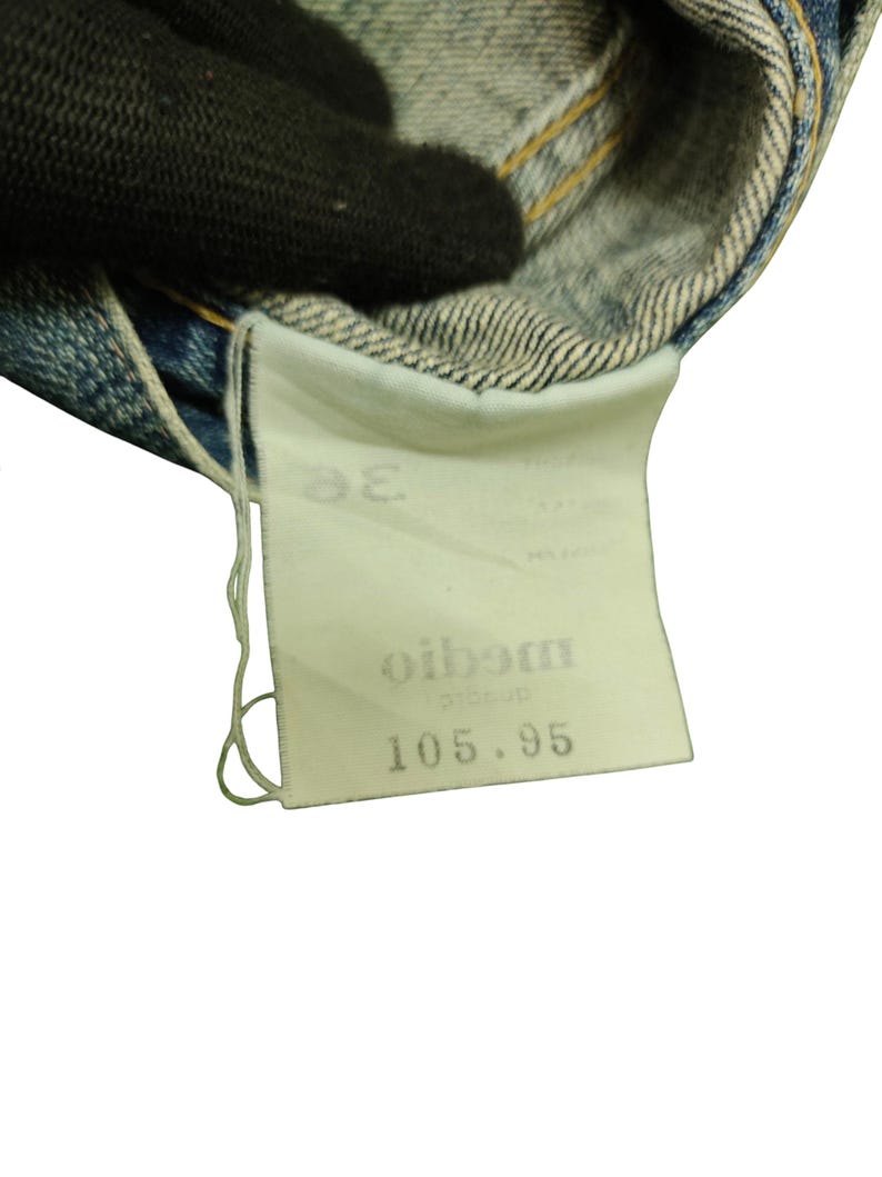 Puede incluir: Un letrero de madera r&uacute;stica con el texto "Welcome to our home" en letras blancas. El letrero presenta un acabado envejecido y un dise&ntilde;o simple y acogedor, perfecto para la decoraci&oacute;n de la entrada.