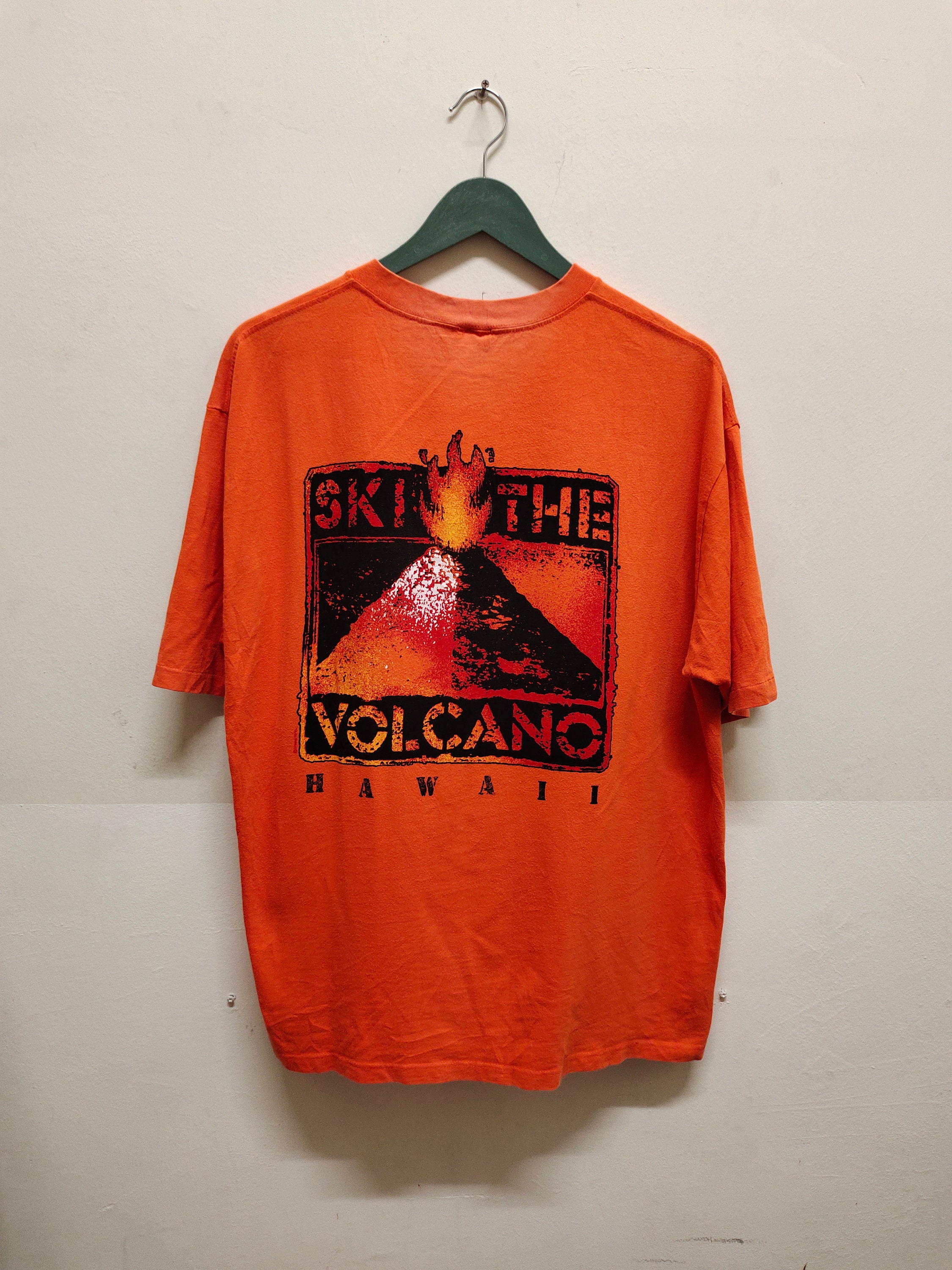 Vintage 90s Crazy Shirt Hawaii Volcano T-shirt - Surf Style Size L