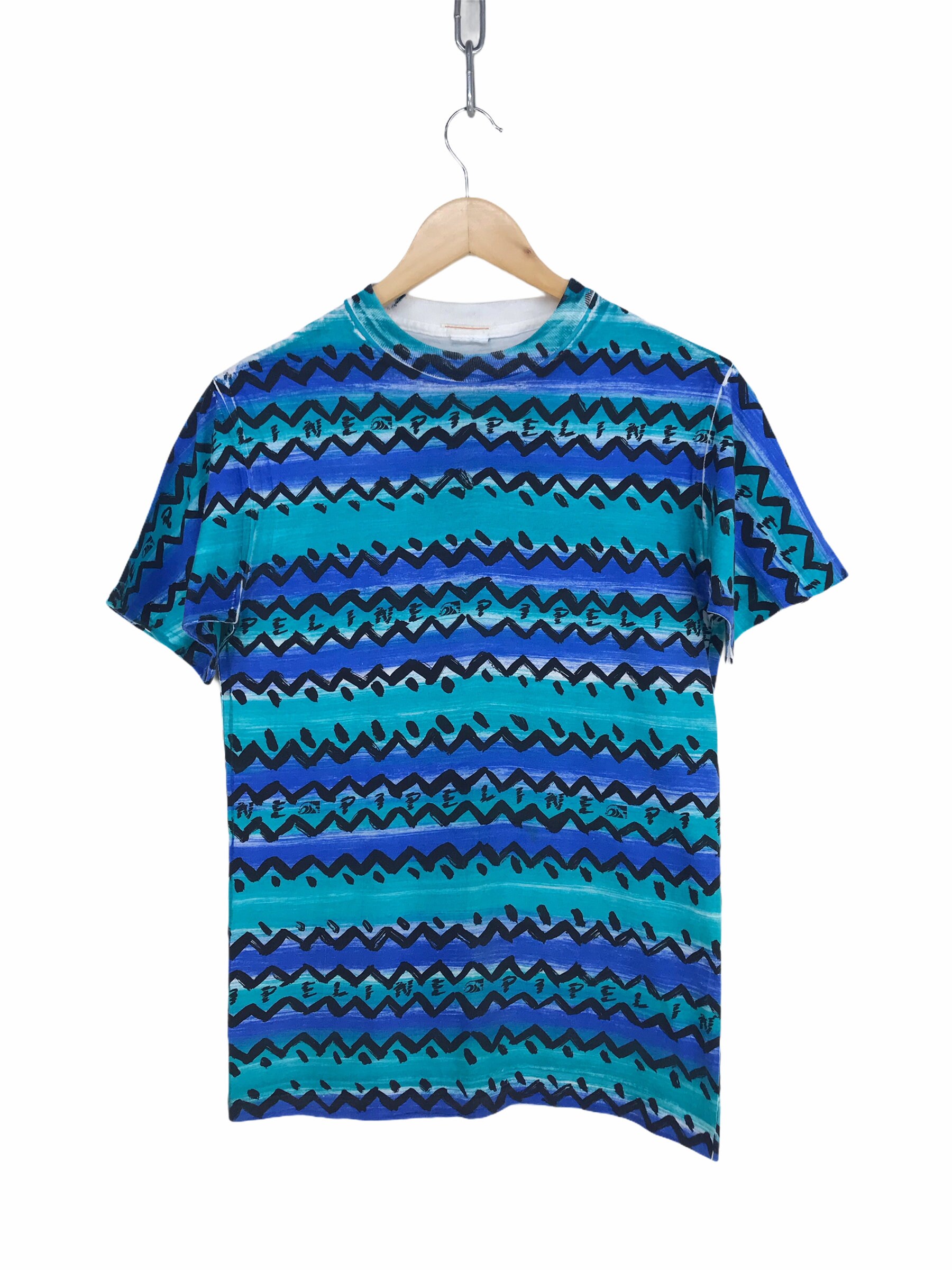 90s pattern t shirt