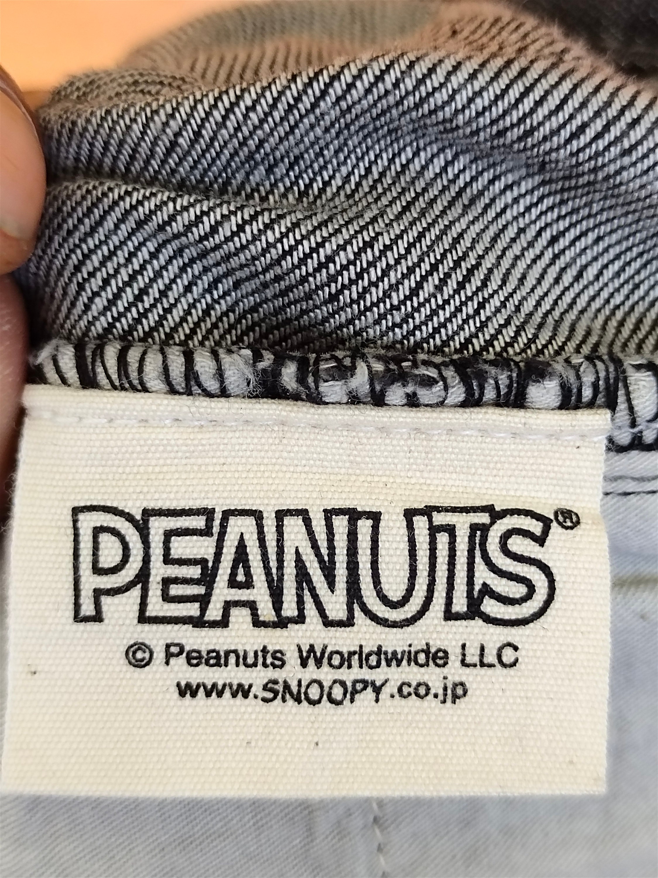 W31x29.5 Vintage Jean-charles De Castelbajac Peanut Snoopy W31x29.5 Vintage Jean-charles De Castelbajac Peanut Snoopy