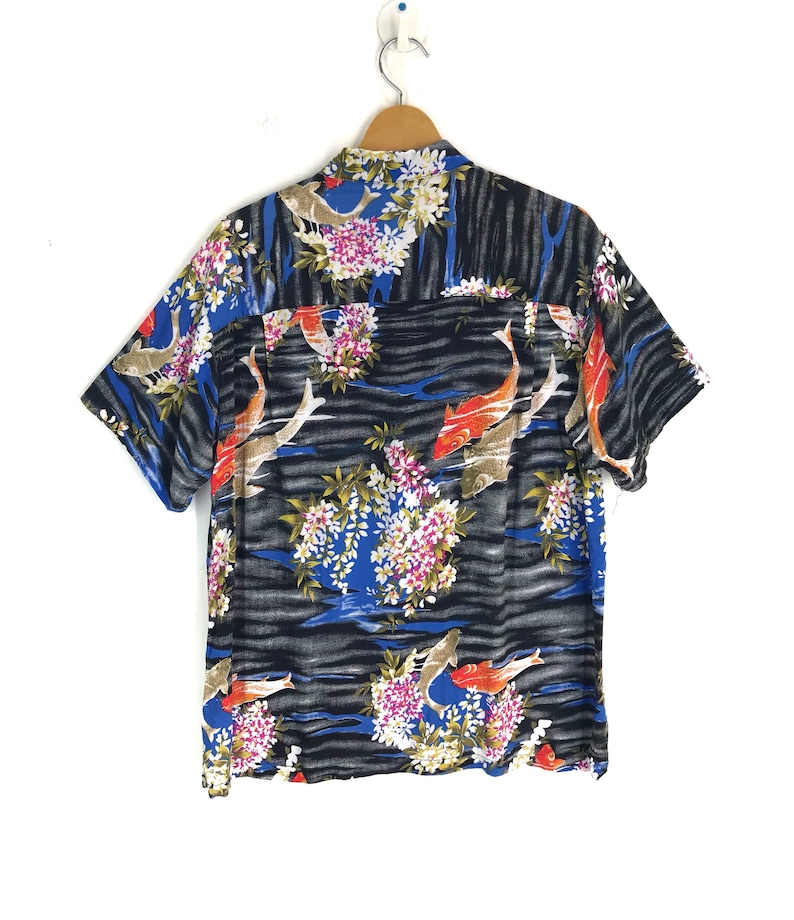 Rare Vintage Japanese Hawaiian EUROYAL Koi Kap Fish 100/% Rayon Shirt aloha summer rockabilly sun surf Japanese Traditional