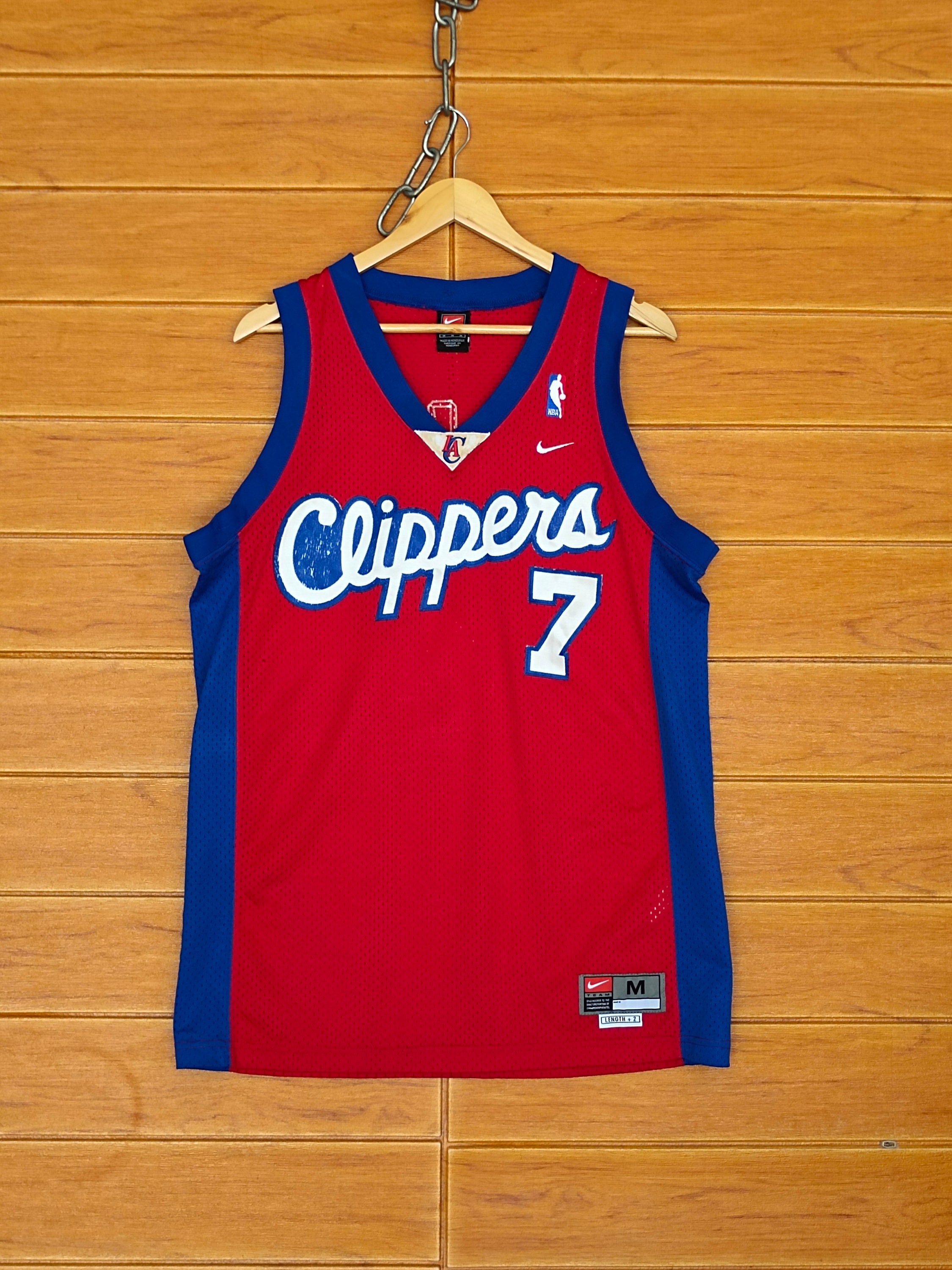 Vintage NBA - Los Angeles Clippers Embroidered T-Shirt Large