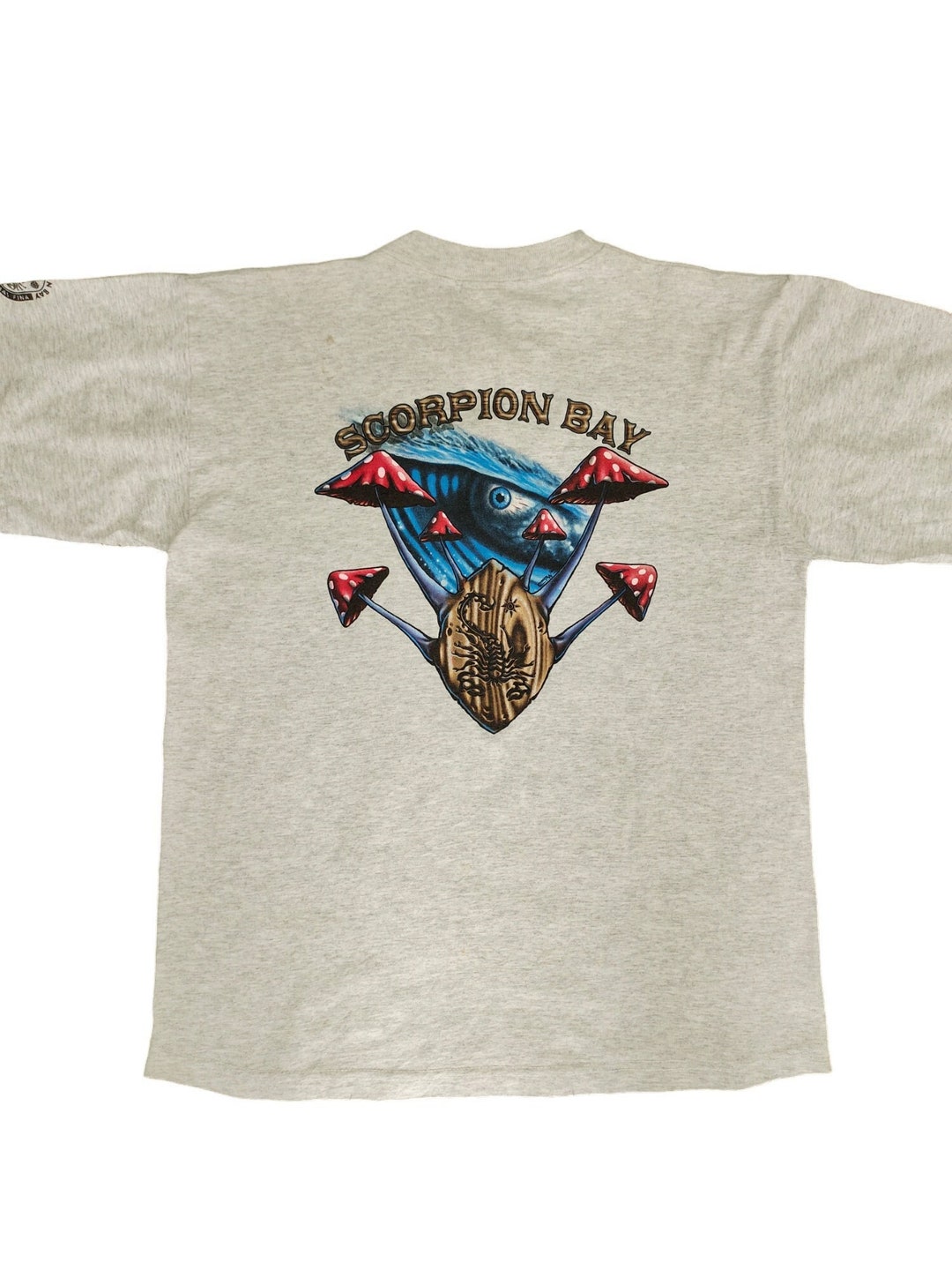 Vintage 90s Scorpion Bay Hawaii Surfing T-shirt