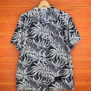 Vintage W & P House Biancafive Hawaiian Shirt / Aloha Wear Shirt / Rockabilly Shirt / Size M