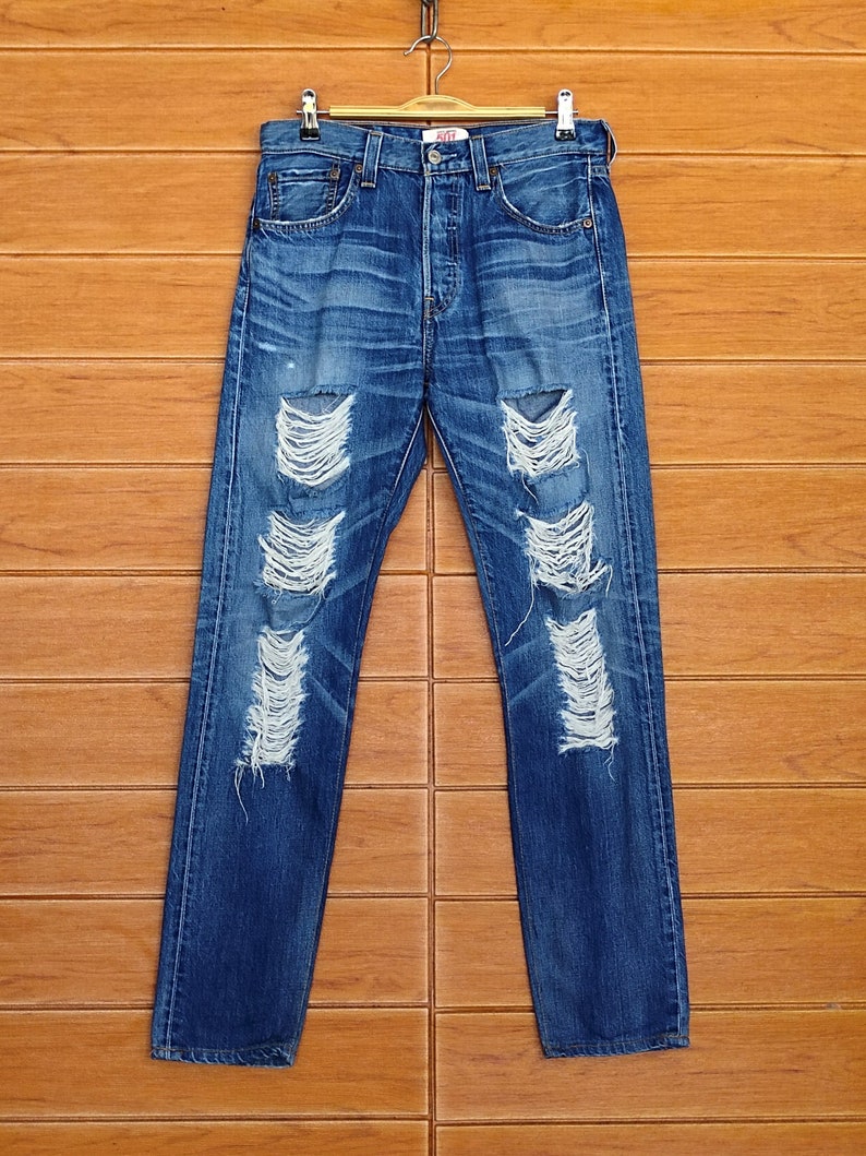 kurt cobain levis 501