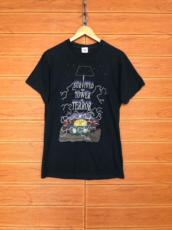 Vintage 90s Survived the Tower of Terror Graphic T-shirt / Made in 