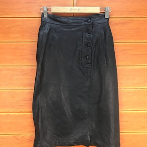 Saia de couro vintage Christian Dior Sports / Cintura 26