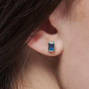 Swiss Blue Topaz Earrings in Solid Gold Setting, 9K 14K 18K Gold Studs, November Birthstone, Natural Gemstone Jewelry, Birthday Gift for Her