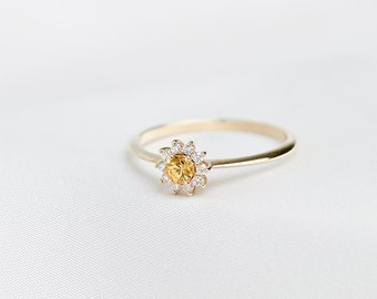 Yellow Sapphire Ring with Tiny Diamonds, Round Gemstones, 9K 14K 18K Gold Ring, Thin Triangular Band, Natural Gemstone Jewelry, Gift for Her