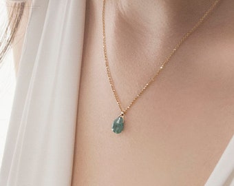 Tiny Emerald Pendant, May Birthstone, 9K 14K 18K Gold Necklace, Yellow Gold, Small Emerald Drop, Gold Chain Necklace, Birthday Gift