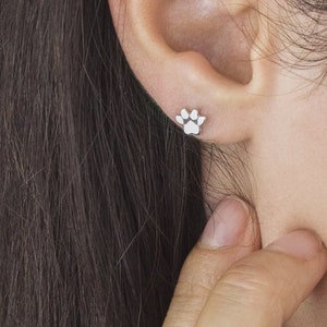 Tiny Paw Print Earrings, 9K 14K 18K Solid Gold, Small Paw Studs, Dog or Cat Paw, Gift for Daughter, Pet Jewelry