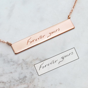 Collar de barra escrito a mano, collar de oro rosa de 9K 14K 18K, barra grabada, joyería personalizada, colgante de barra personalizado, regalo de escritura a mano para ella