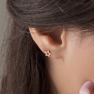 Small Star Earrings, 9K 14K 18K Solid Gold, Tiny Star Frame Studs, Dainty Gift for Her, Minimalist Celestial Jewelry
