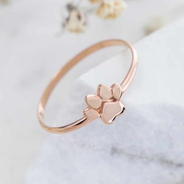 Tiny Paw Print Band, 9K 14K 18K Gold Ring in Yellow White or Rose, Dainty Small Dog or Cat Paw, Engravable Paw, Solid Gold, Pet Loss Gift