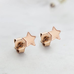 Tiny Star Stud Earrings, 9K 14K 18K Gold Earrings, Rose Gold, Small Star Earrings, Solid Gold, Women Gift, Minimal Earrings, Mini Star Studs