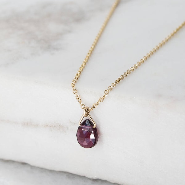 Garnet Drop Pendant, 9K 14K 18K Gold Necklace, Yellow Gold, January Birthstone, Natural Gemstone Charm, Gold Chain Pendant, Birthday Gift