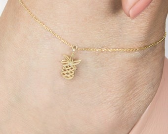 Kleiner Ananas Charm mit weißem Naturdiamant, 9K 14K 18K Gelbgold Fußkettchen, Tropische Frucht, Massive Gold Ananas, Exotisches Geschenk für Sie